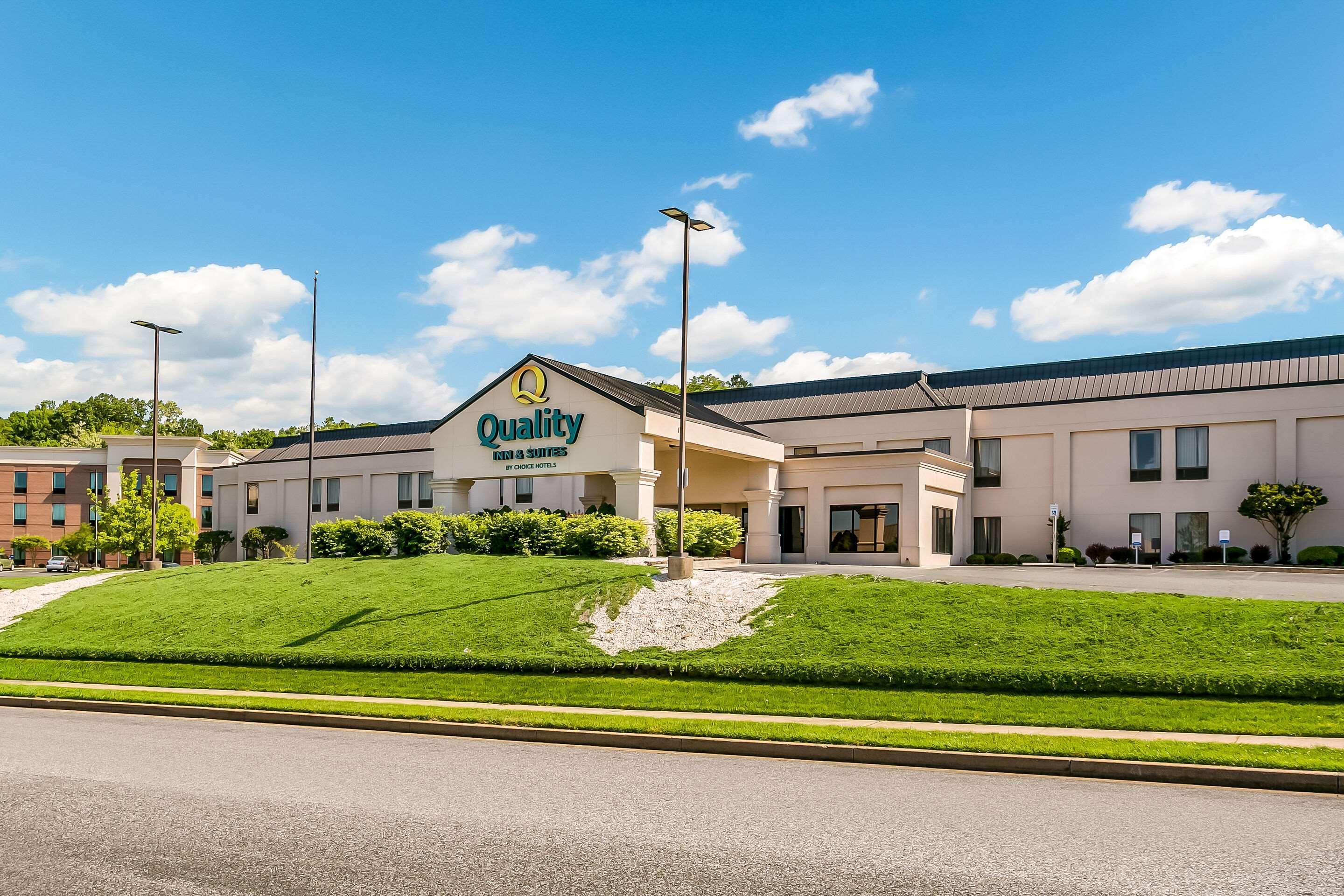 Quality Inn & Suites Bel Air I-95 Exit 77A Exterior photo
